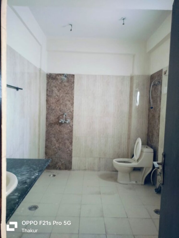 Bathroom, supertech-czar-villa 2.5 Bedroom 2179 Sq.Ft. Villa In Omicron I Greater Noida Greater Noida 9838614