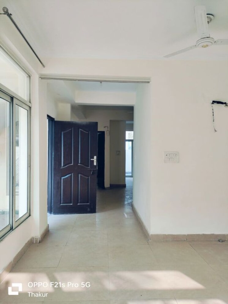 Room, supertech-czar-villa 2.5 Bedroom 2179 Sq.Ft. Villa In Omicron I Greater Noida Greater Noida 9838614