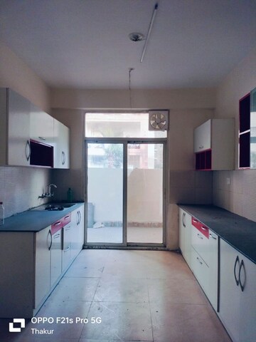 Kitchen in 2.5 BHK Villa at Supertech Czar Villa, Omicron I Greater Noida – for Rent