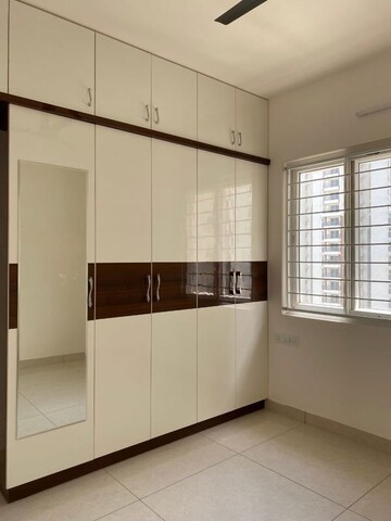 Room in 3 BHK Apartment at Aparna Serene Park, Kondapur – for Rent