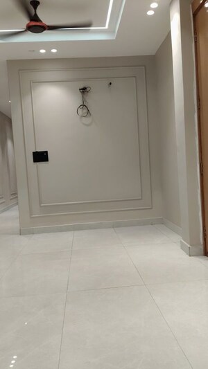 Room in 3 BHK Builder Floor at A and M Shakti Plaza, Shakti Khand Iii – for Sale