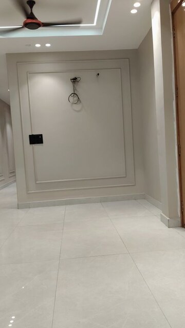 Room in 3 BHK Builder Floor at A and M Shakti Plaza, Shakti Khand Iii – for Sale