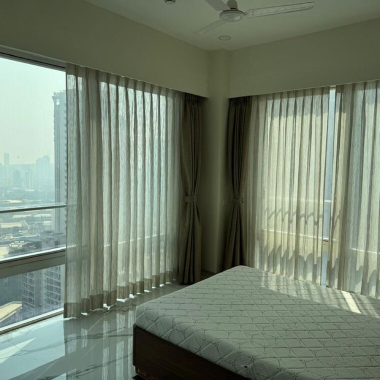 Bedroom, indiabulls-blu 4 Bedroom 1800 Sq.Ft. Apartment In Upper Worli Mumbai 9838702