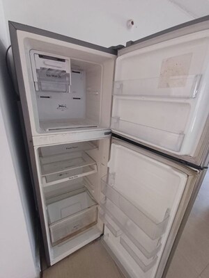 Furnished Amenities in 3 BHK Apartment at Supertech Cape Town, Sector 74 – for Rent