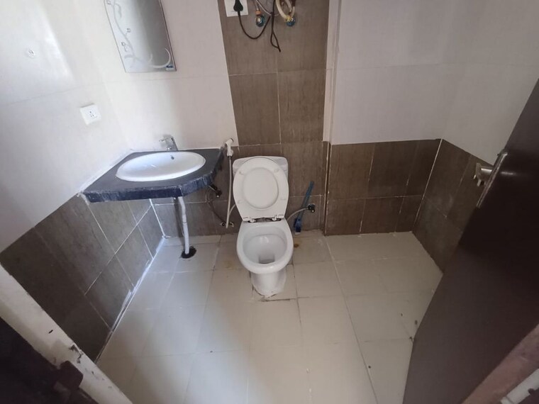 Bathroom, supertech-cape-town 3 Bedroom 1295 Sq.Ft. Apartment In Sector 74 Noida 9838707