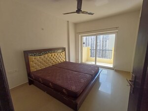 Bedroom in 3 BHK Apartment at Supertech Cape Town, Sector 74 – for Rent