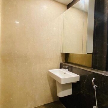 Bathroom in 3 BHK Apartment at Lodha The Park Tower 6, Kamala Mill – for Rent
