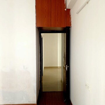 Furnished Amenities in 2 BHK Apartment at Supertech Cape Town, Sector 74 – for Rent