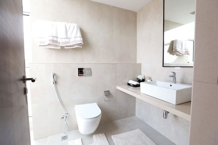 Bathroom, lokhandwala-harmony 4 Bedroom 2800 Sq.Ft. Apartment In Worli Mumbai 9838752