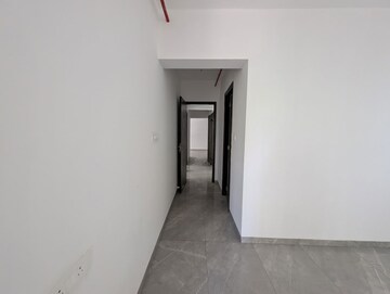 Room in 2 BHK Apartment at Lodha Aurum, Kanjurmarg East – for Rent