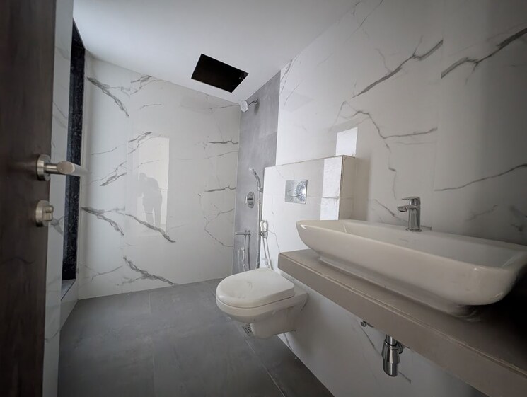 Bathroom, lodha-aurum 2 Bedroom 795 Sq.Ft. Apartment In Kanjurmarg East Mumbai 9838779