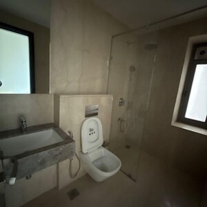 Bathroom in 4 BHK Apartment at Piramal Mahalaxmi, Arthur rd – for Rent