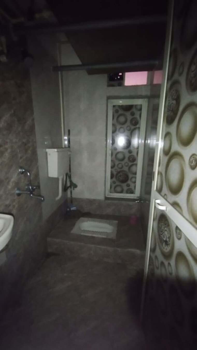 Bathroom, ulwe sector 9 2 Bedroom 1100 Sq.Ft. Apartment In Ulwe Sector 9 Navi Mumbai 9838810