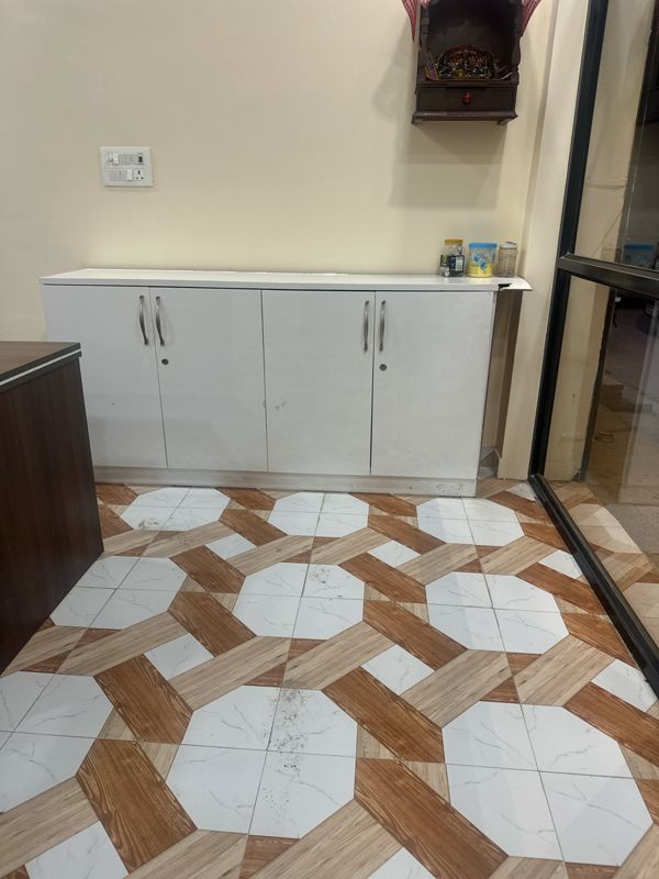 3 BHK + Pooja Room,Servant Room Apartment For Sale in KST Whispering Heights