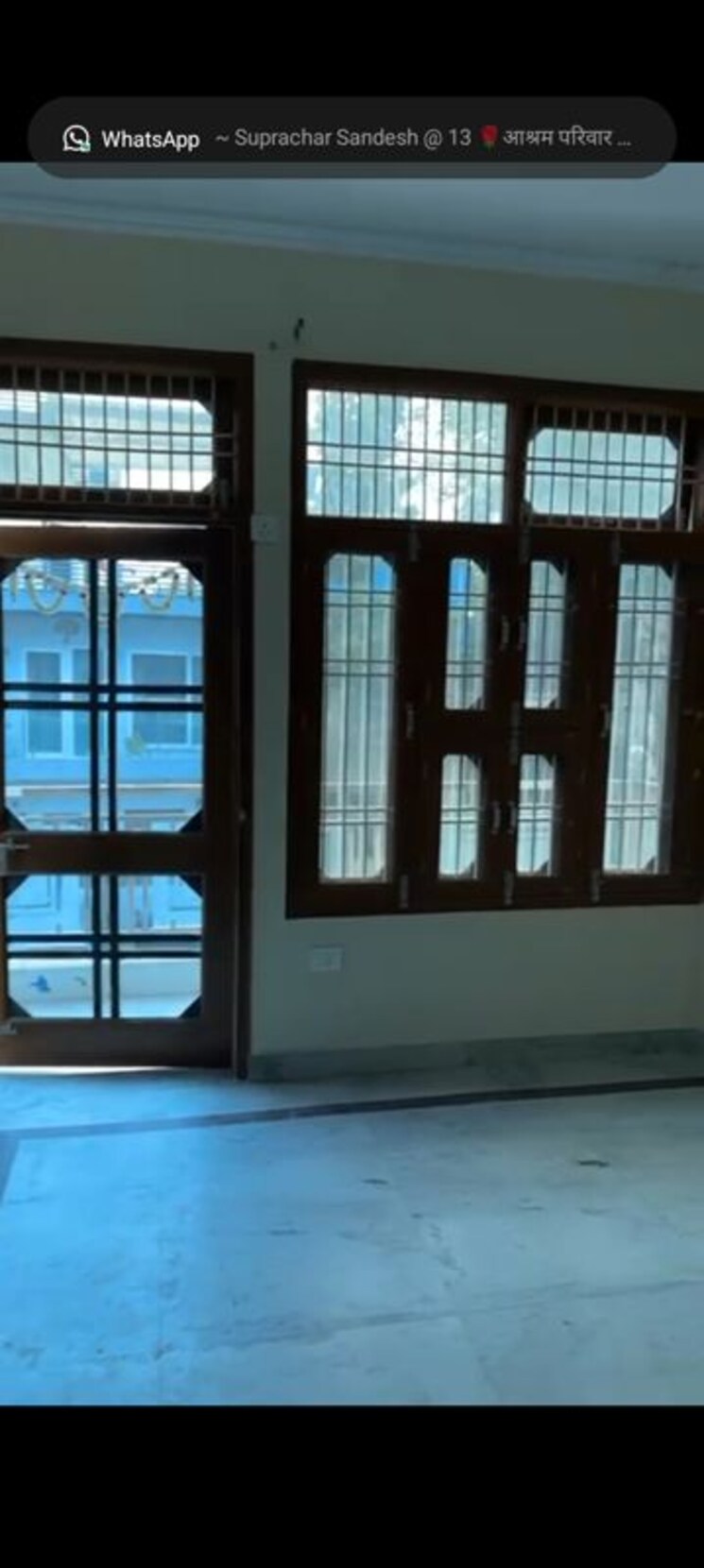 Room, beta ii greater noida 2 Bedroom 120 Sq.Mt. Independent House In Beta Ii Greater Noida Greater Noida 9838816