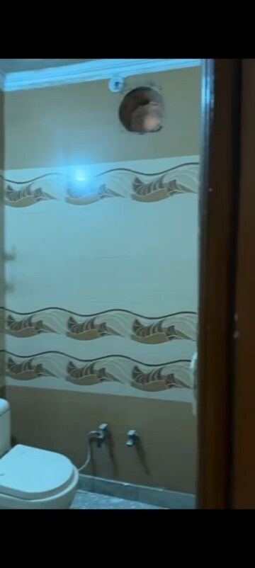 Furnished Amenities in 2 BHK Independent House at Beta Ii Greater Noida – for Rent