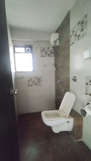 Bathroom in 2 BHK Apartment at Sai Krupa Shantanu Heights, Ulwe Sector 9 – for Rent