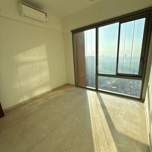 3 BHK Apartment For Rent in Piramal Mahalaxmi, Arthur rd