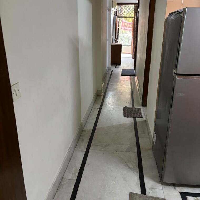 undefined, amar colony 2 Bedroom 100 Sq.Yd. Builder Floor In Amar Colony Delhi 9838839