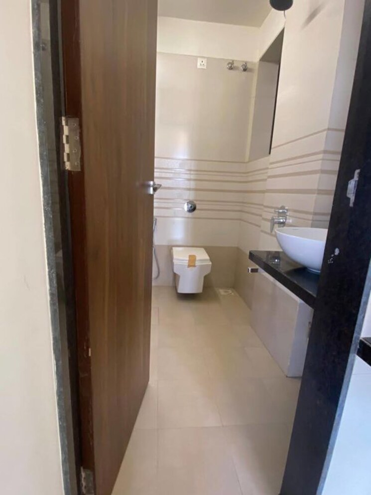 Bathroom, mahaavir-pride 2 Bedroom 651 Sq.Ft. Apartment In Dombivli East Thane 9838840