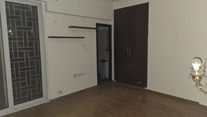 Room in 3 BHK Apartment at Tulip Violet, Sector 69 – for Rent