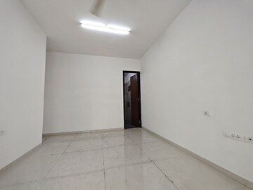 Room in 2 BHK Apartment at Marathon Nexzone, New Panvel – for Sale