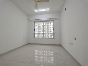 Room in 2 BHK Apartment at Marathon Nexzone, New Panvel – for Sale