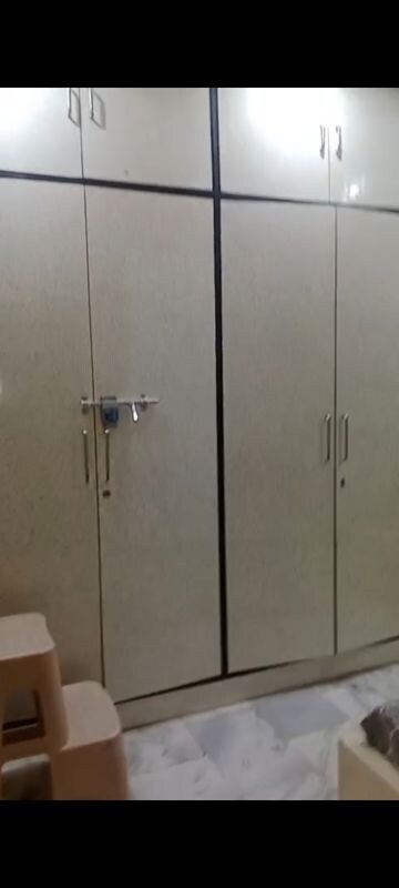 Furnished Amenities in 2 BHK Builder Floor at Malviya Nagar – for Rent