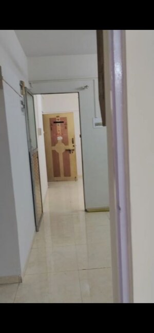 Room in 1 BHK Apartment at Vinayak Apartment Malad, Malad West – for Rent