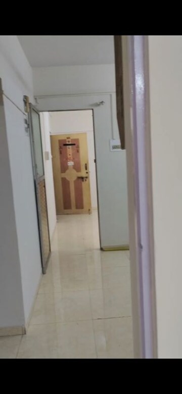 Room in 1 BHK Apartment at Vinayak Apartment Malad, Malad West – for Rent