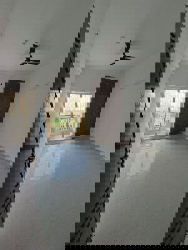 2 BHK + Extra Room Apartment For Rent in Amrapali Zodiac