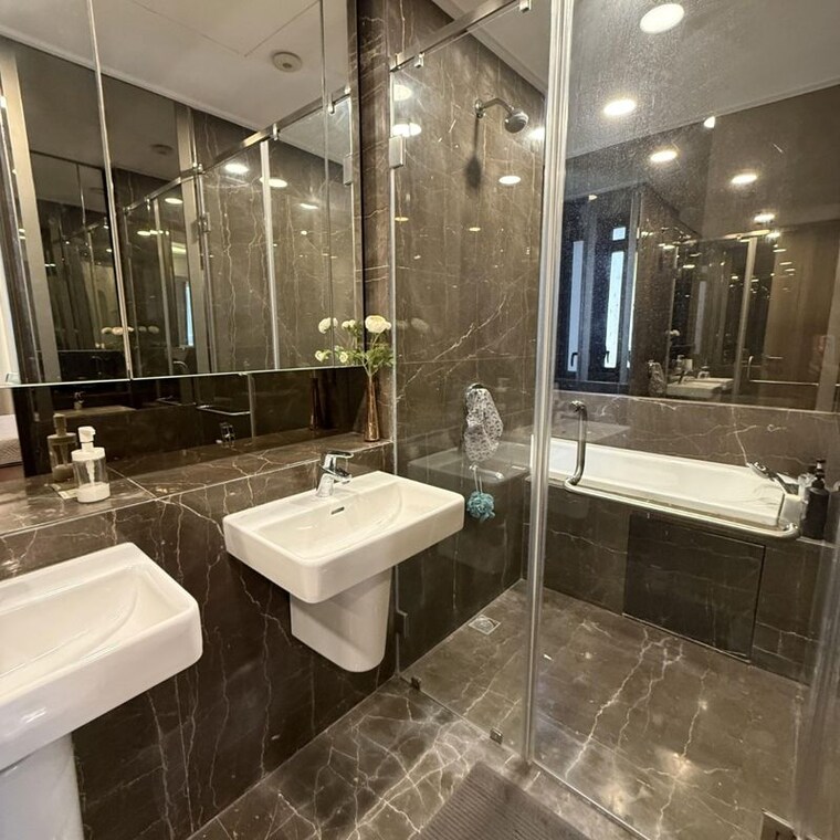 Kitchen, lodha-the-park 4 Bedroom 1580 Sq.Ft. Apartment In Century Mills Mumbai 9838898