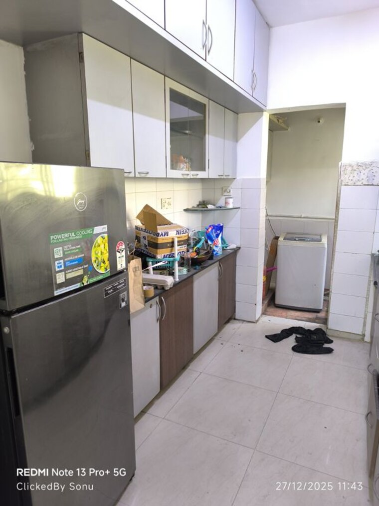 Bedroom, prakriti-society 3 Bedroom 1500 Sq.Ft. Apartment In Baner Pune 9838941