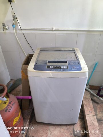 Furnished Amenities in 3 BHK Apartment at Prakriti Society, Baner – for Rent