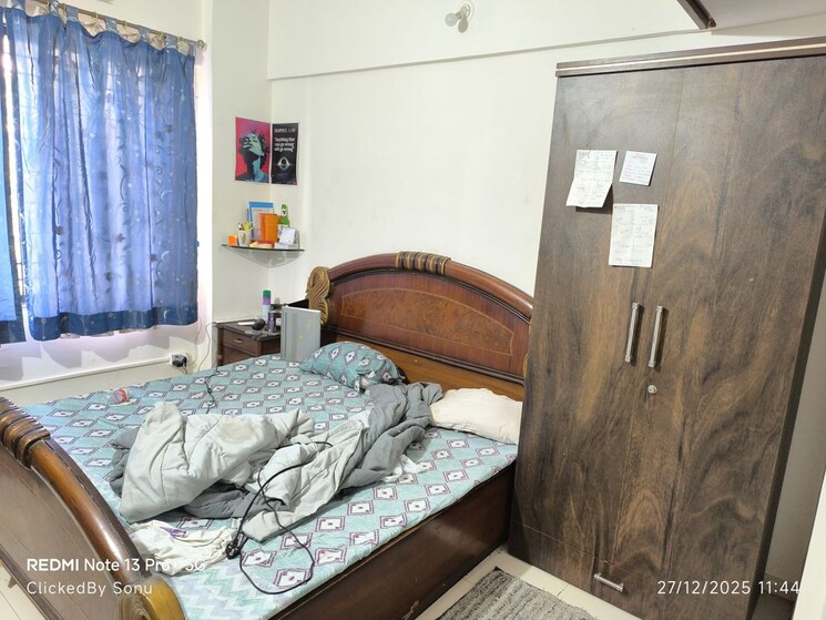 Bedroom, prakriti-society 3 Bedroom 1500 Sq.Ft. Apartment In Baner Pune 9838941