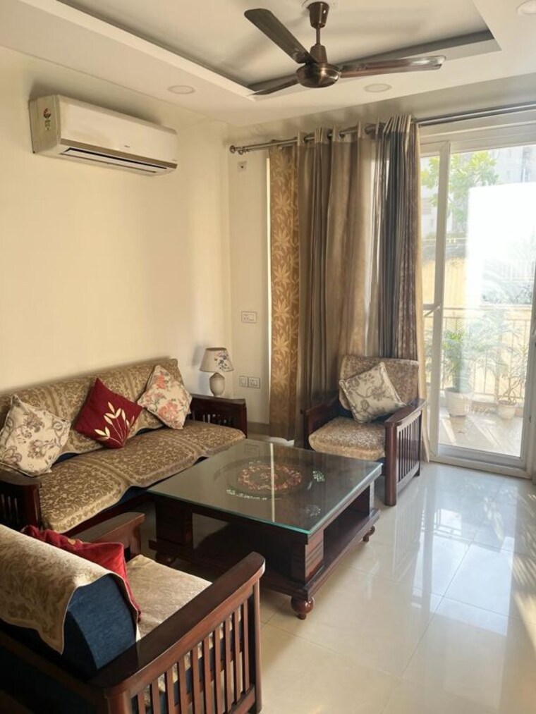 Living Room, emaar-gurgaon-greens 3 Bedroom 1650 Sq.Ft. Apartment In Sector 102 Gurgaon 9838862