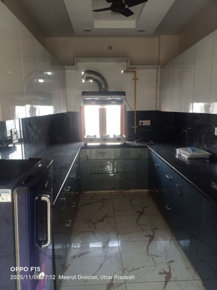 Kitchen, super-mig 3 Bedroom 250 Sq.Mt. Builder Floor In Sector 105 Noida 9838974