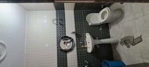 Bathroom in 2 BHK Builder Floor at Sector 30 – for Rent