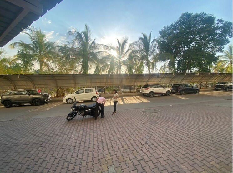  Parking, manikchand-malabar 2 Bedroom 1100 Sq.Ft. Apartment In Lulla Nagar Pune 8602314