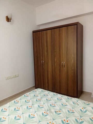 Bedroom in 2 BHK Apartment at JP Decks, Goregaon East – for Rent