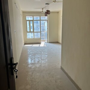 3 BHK Apartment For Rent in Sector 61