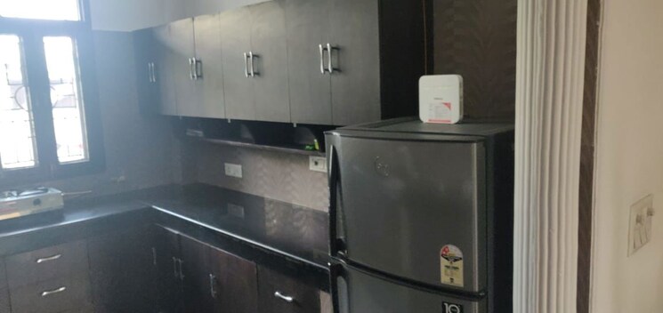 Kitchen, super-mig 3 Bedroom 250 Sq.Mt. Independent House In Sector 105 Noida 9839027