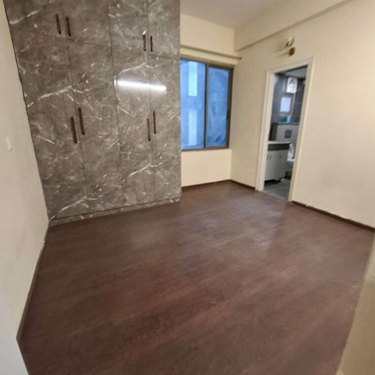 Room, paras-dews 3 Bedroom 1760 Sq.Ft. Apartment In Panwala Khusropur Gurgaon 9839040