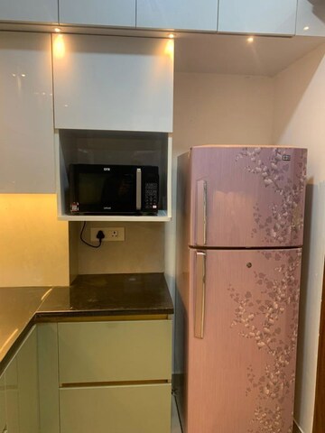 Furnished Amenities in 3.5 BHK Apartment at Jaypee Kensington Park Plot, Sector 133 – for Rent