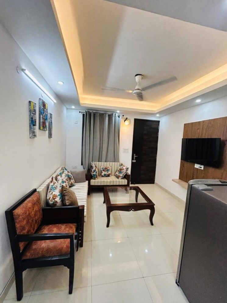 Living Room, sector 53 1 Bedroom 350 Sq.Ft. Builder Floor In Sector 53 Gurgaon 9839052