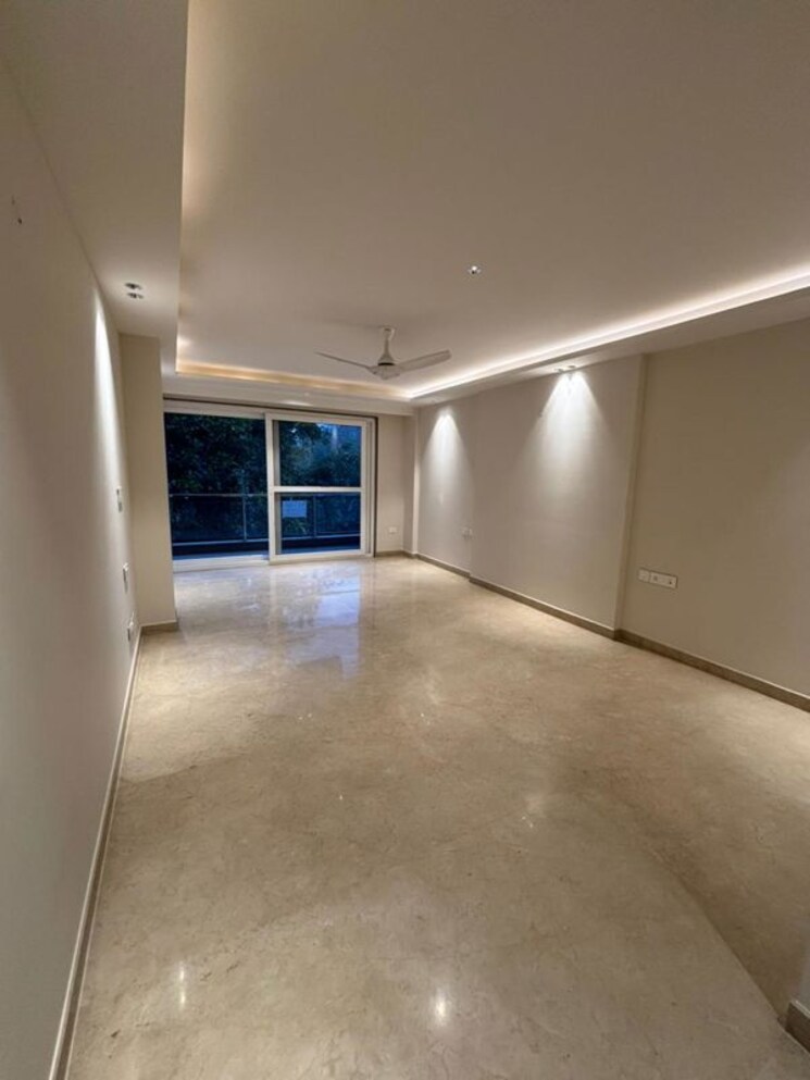 Room, dlf-city-phase-iv 4 Bedroom 4500 Sq.Ft. Builder Floor In Dlf Phase iv Gurgaon 9839063