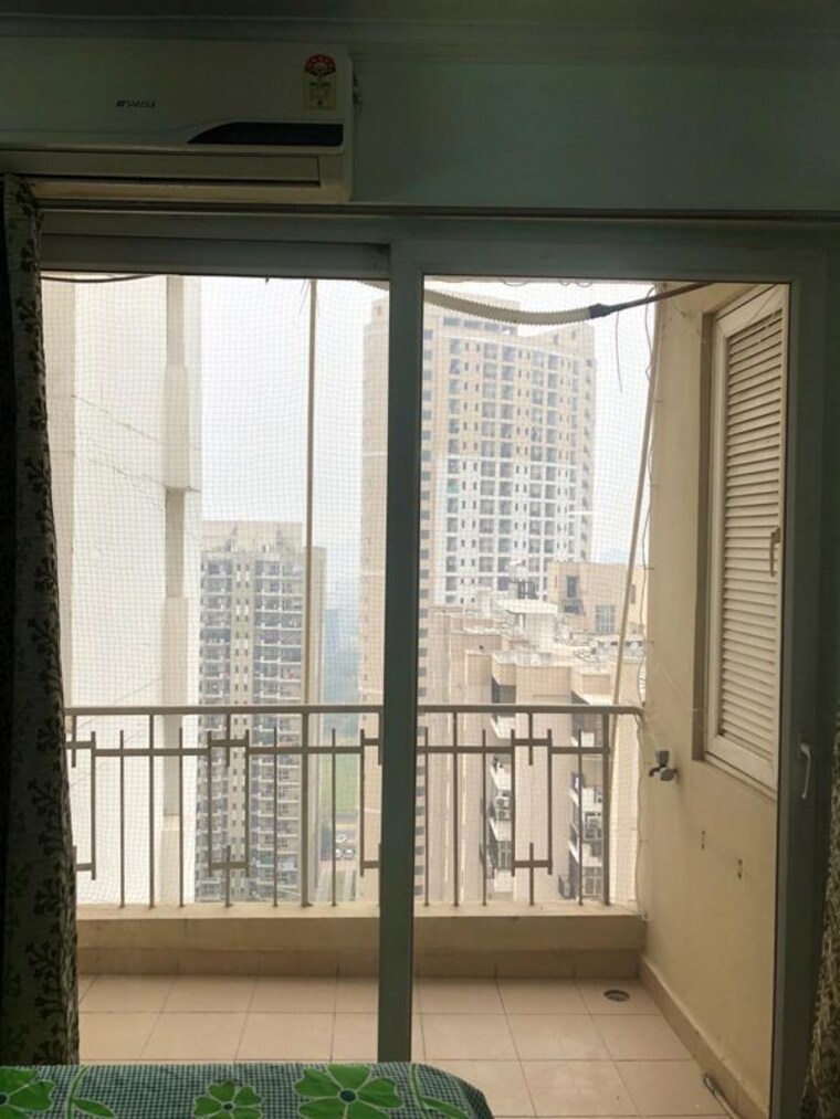 Room, amrapali-eden-park 2 Bedroom 1140 Sq.Ft. Apartment In Sector 50 Noida 9839065