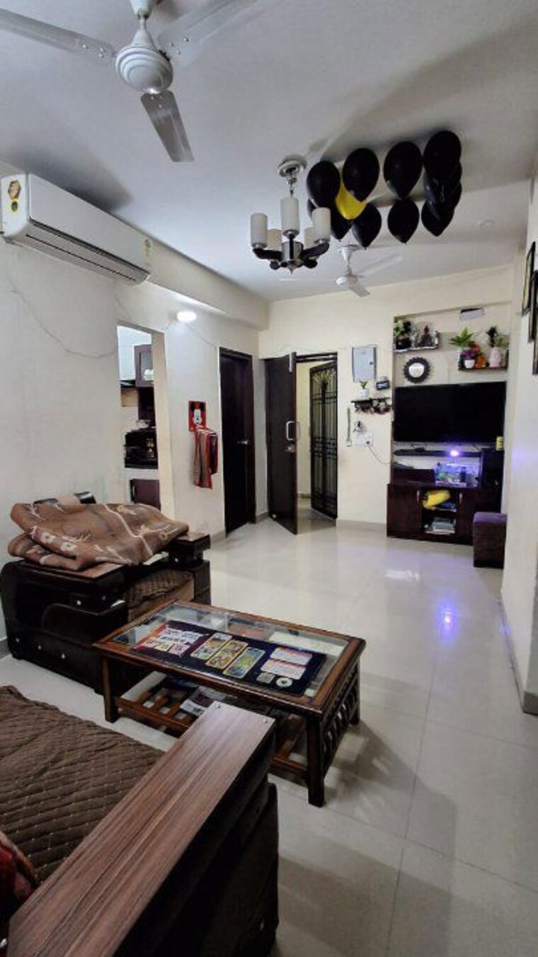 Living Room, galaxy-north-avenue-ll 2 Bedroom 925 Sq.Ft. Apartment In Gaur City 2 Greater Noida 8214996
