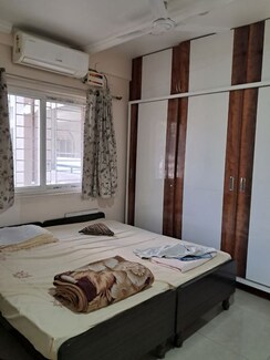 3 BHK + Pooja Room Apartment For Rent in SMR Vinay Symphony