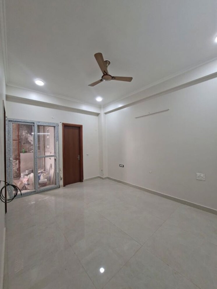 Room, amrapali-eden-park 3 Bedroom 1785 Sq.Ft. Apartment In Sector 50 Noida 9839078
